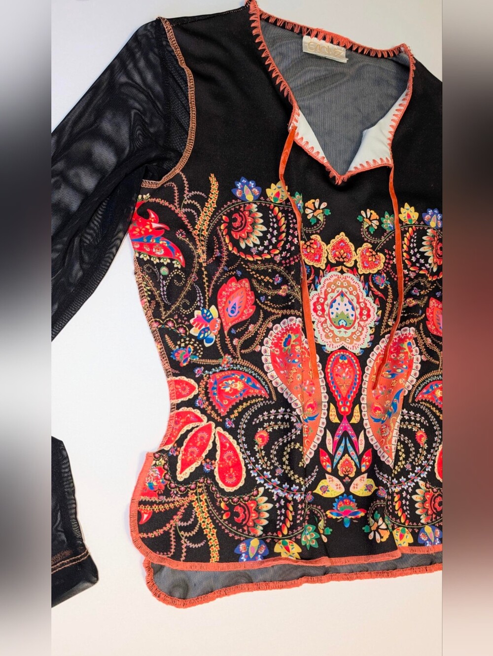 2000's Caché Beaded Sheer Mystic Mesh Sequin Art to Wear Blouse Small - Picture 7 of 11